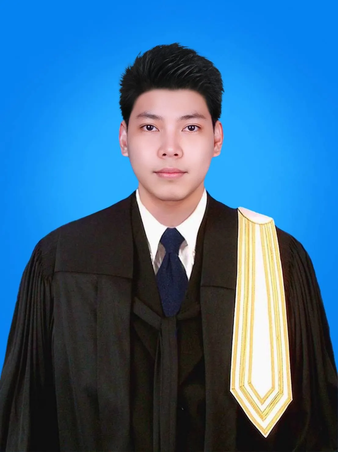 ดร.ศีรวิษ สุขชัย - ประธานเจ้าหน้าที่บริหาร/ทนายความ